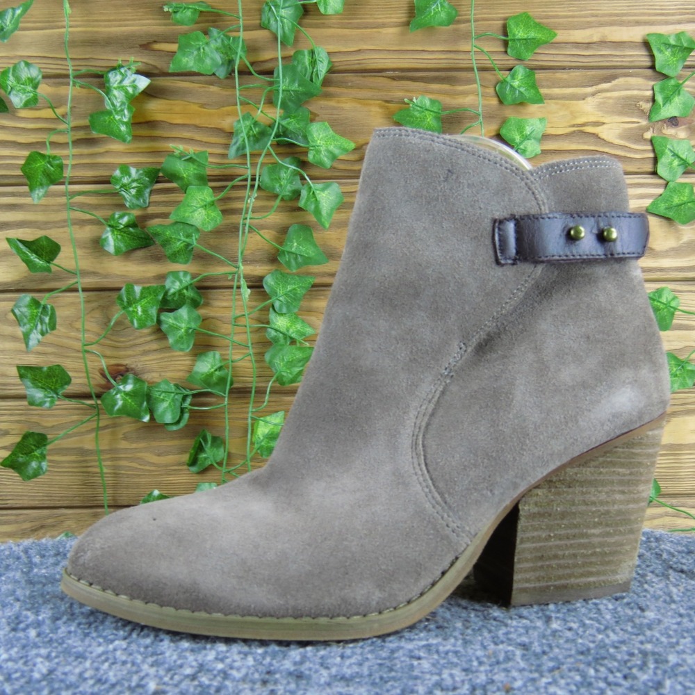 Treasure & Bond Women 7.5 Taupe Leather Zip Ankle Boots Block Heel Stylish